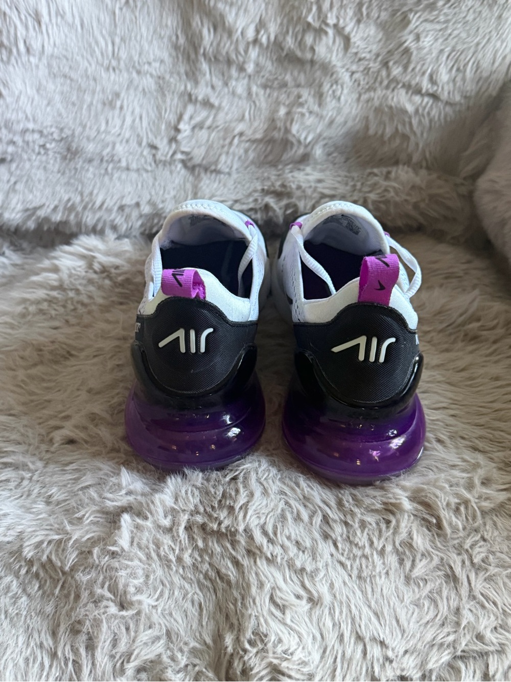 Nike Women's White Black and Purple Air Max 270 Sneakers - Picture 6 of 7